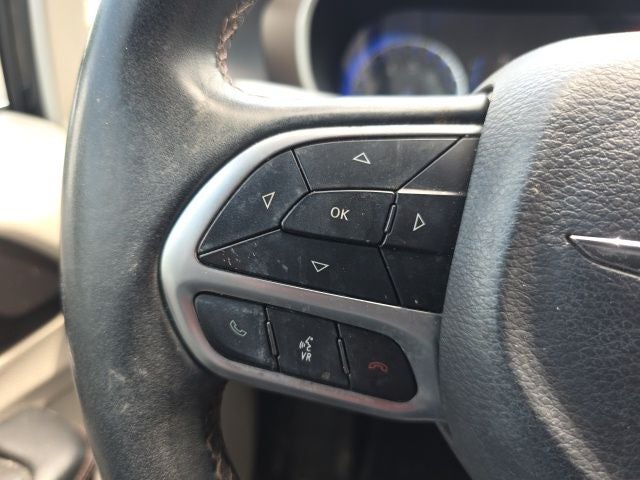 2017 Chrysler Pacifica Touring L