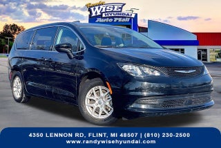 2024 Chrysler Voyager LX