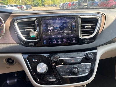 2018 Chrysler Pacifica Touring L Plus