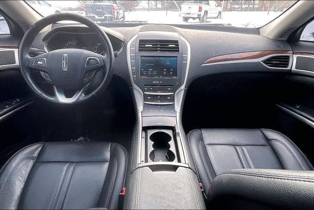 2016 Lincoln MKZ Base