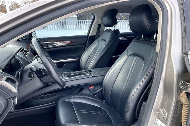 2016 Lincoln MKZ Base