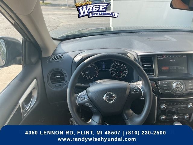 2020 Nissan Pathfinder S
