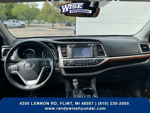 2019 Toyota Highlander Limited Platinum