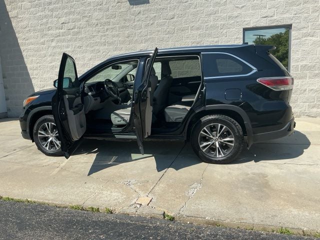 2016 Toyota Highlander XLE V6