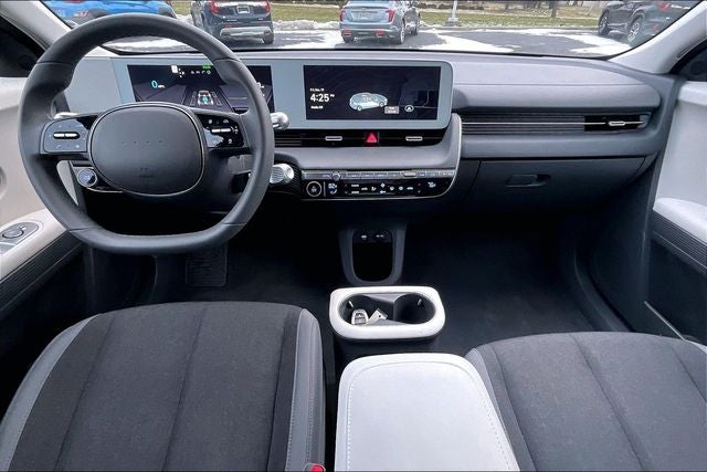 2024 Hyundai IONIQ 5 SE