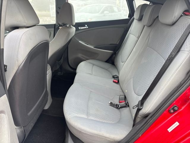 2012 Hyundai Accent SE