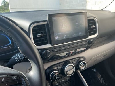 2024 Hyundai Venue SEL