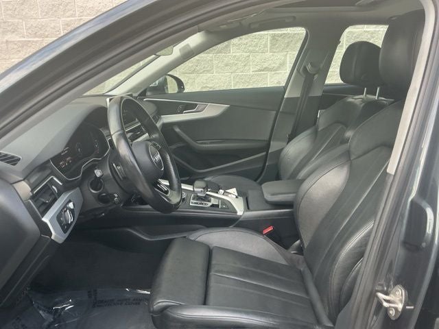 2017 Audi A4 2.0T Prestige quattro