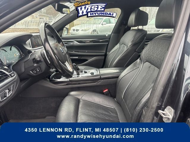 2017 BMW 7 Series 750i xDrive M-Sport
