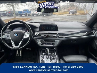 2017 BMW 7 Series 750i xDrive M-Sport
