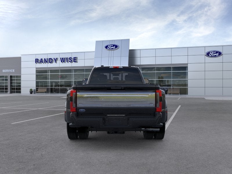 2026 Ford F-450SD Platinum DRW