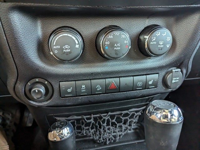 2016 Jeep Wrangler Sahara