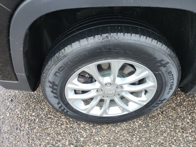 2019 Jeep Cherokee Sport