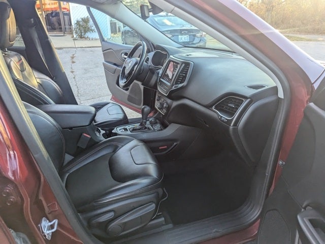 2020 Jeep Cherokee Trailhawk