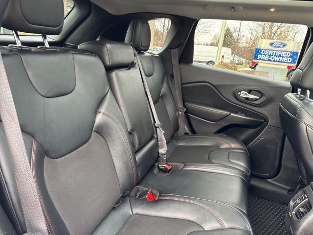 2022 Jeep Cherokee Trailhawk