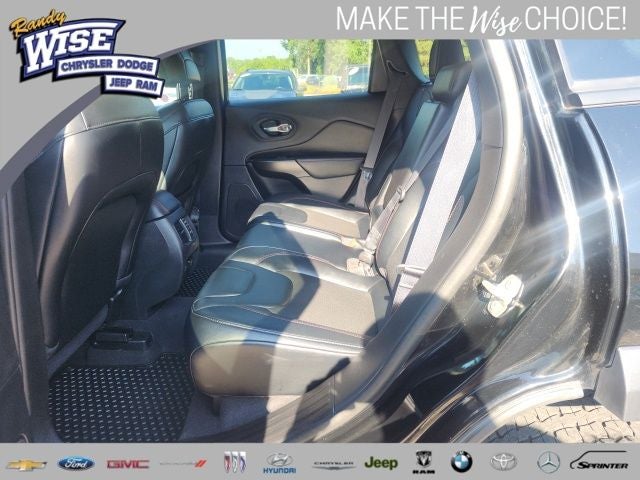 2022 Jeep Cherokee Trailhawk