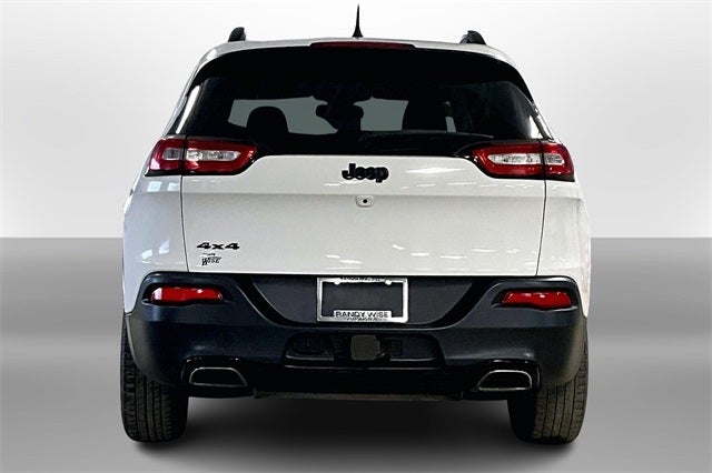 2016 Jeep Cherokee Altitude