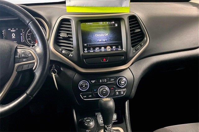 2016 Jeep Cherokee Altitude