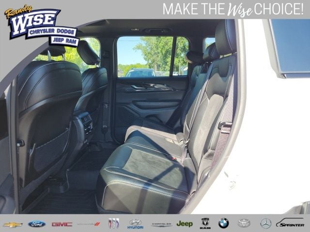 2023 Jeep Grand Cherokee Altitude X