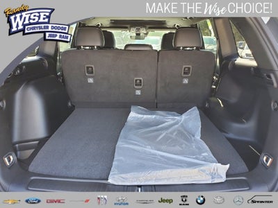 2026 Jeep Grand Cherokee Altitude
