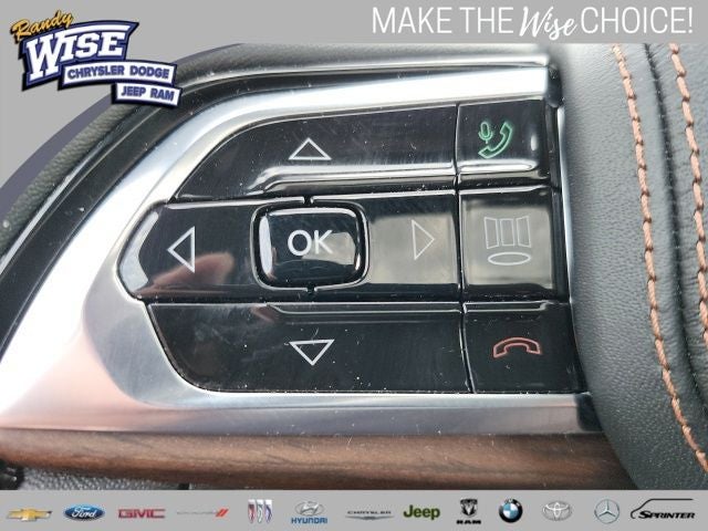 2022 Jeep Grand Cherokee Summit