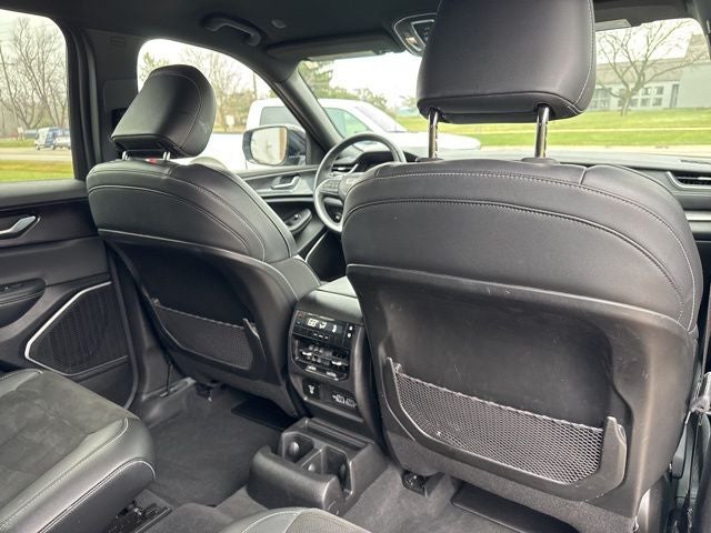 2022 Jeep Grand Cherokee L Altitude