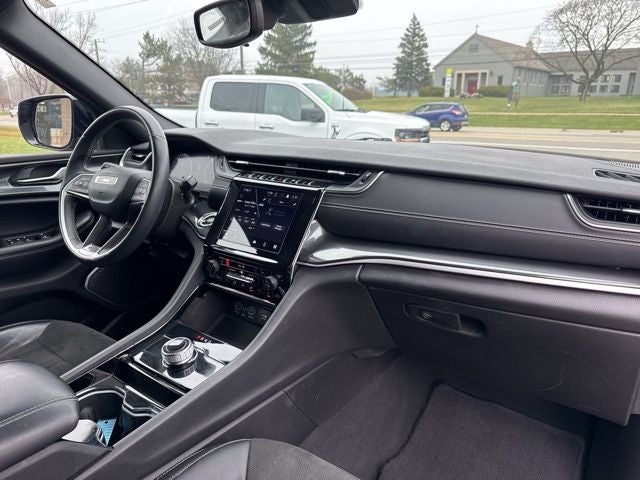 2022 Jeep Grand Cherokee L Altitude