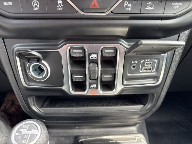 2021 Jeep Gladiator Willys