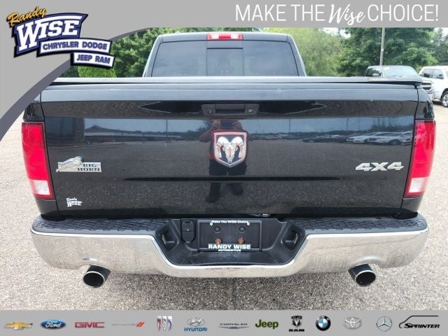 2017 RAM 1500 SLT