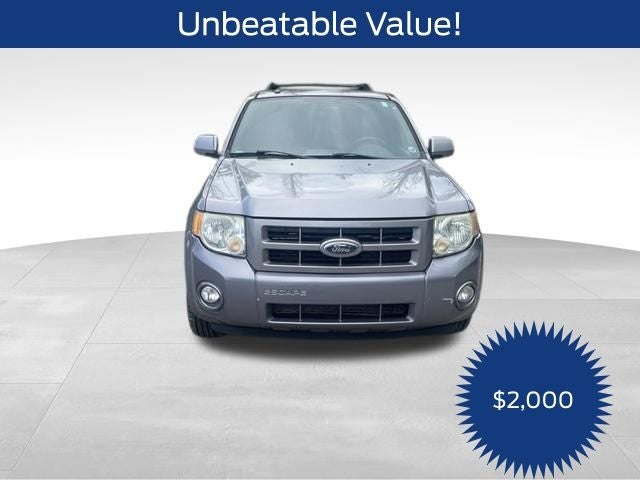 Used 2008 Ford Escape Limited with VIN 1FMCU94128KC79570 for sale in Brandon Township, MI