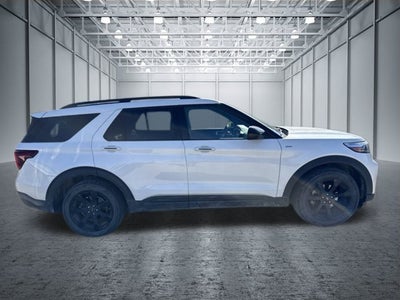 2023 Ford Explorer ST-Line Sunroof