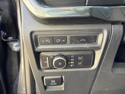 2022 Ford F-150 XLT V8