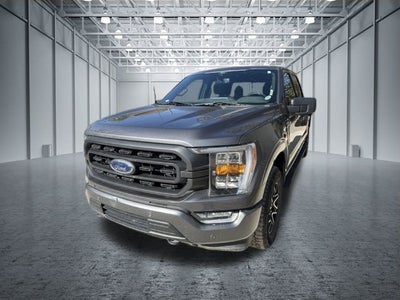 2022 Ford F-150 XLT V8