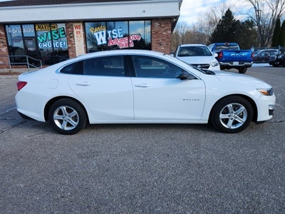 2022 Chevrolet Malibu LS 1LS