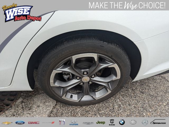 2023 Chevrolet Malibu LT 1LT