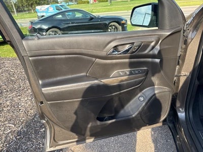 2019 GMC Acadia SLE-2