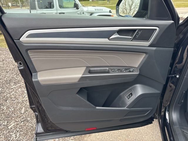 2023 Volkswagen Atlas Cross Sport 3.6L V6 SEL