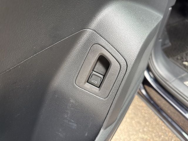 2023 Volkswagen Atlas Cross Sport 3.6L V6 SEL