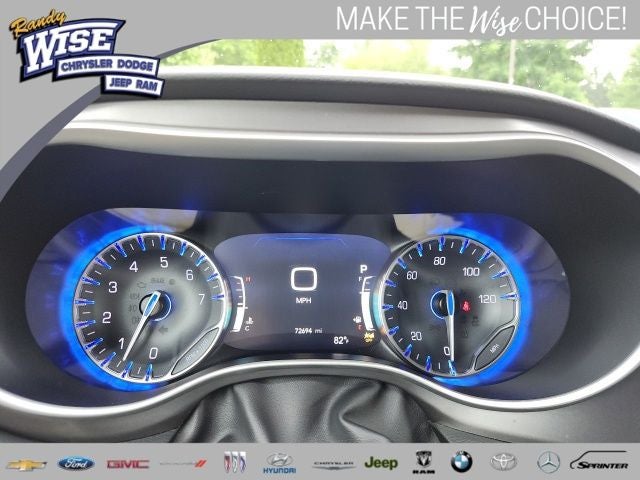 2023 Chrysler Pacifica Touring L