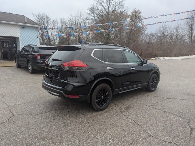 2017 Nissan Rogue SV