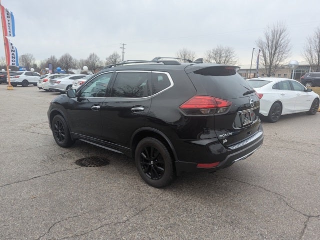2017 Nissan Rogue SV