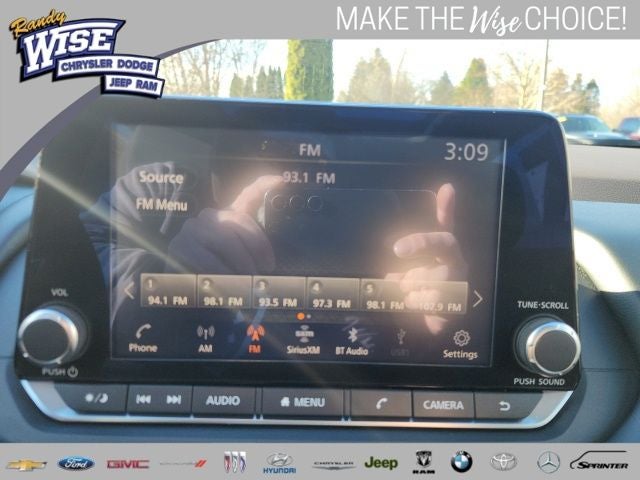 2021 Nissan Rogue SV