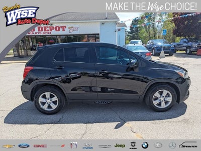 2022 Chevrolet Trax LS
